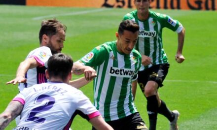 Betis, 1-1 con Valladolid sin Lainez