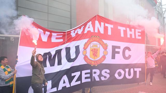 Oficialmente aplazan el Manchester United-Liverpool tras las protestas de los aficionados