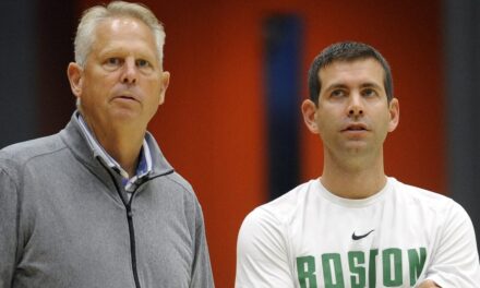 Stevens reemplaza a Ainge como presidente del equipo en reorganización de los Celtics