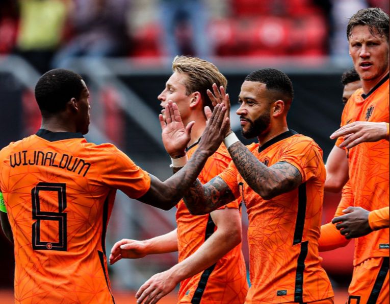 Holanda gana sin problemas previo a la Eurocopa