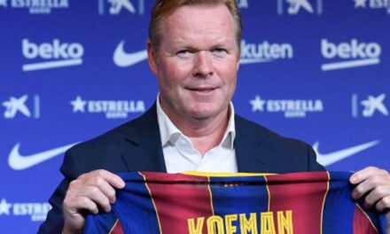 Koeman seguirá un año más como técnico del Barcelona