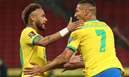 Neymar marca gol en la victoria de Brasil sobre Ecuador