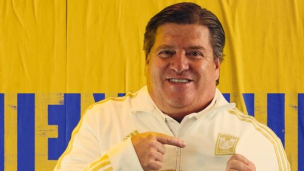 Miguel Herrera choca en Monterrey y hasta selfie le pidiero