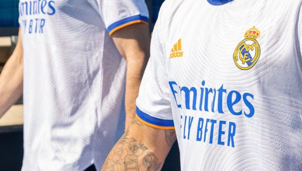 Real Madrid presenta su nuevo jersey para la siguiente temporada