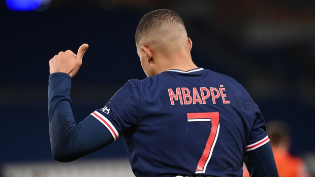 Al-Khelaïfi: «Kylian Mbappé se quedará en París, nunca lo venderemos»