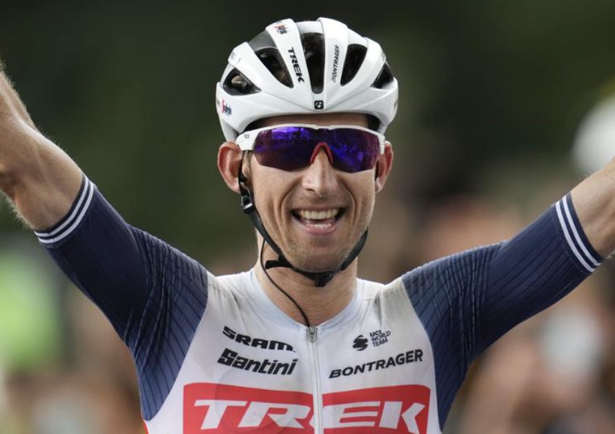 Mollema gana 14ta etapa del Tour, Pogacar sigue de líder