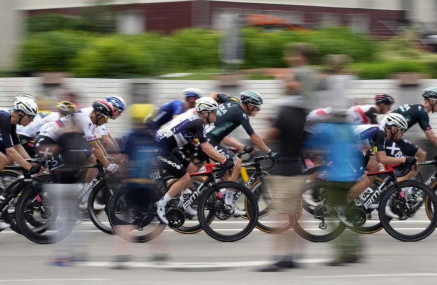 Tour: Cavendish gana otra etapa y acaricia récord de Merckx