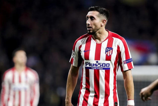 Héctor Herrera despierta interés del Valencia