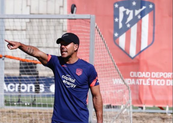 Simeone renueva con el Atlético de Madrid hasta el 2024