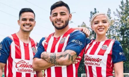 Chivas resalta la mexicanidad en nuevos uniformes