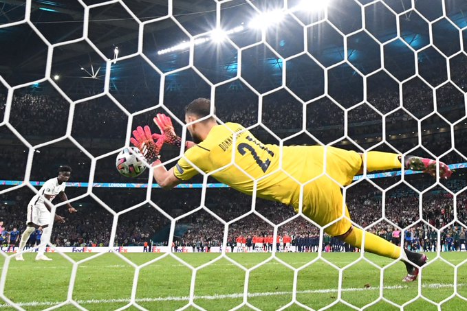 ¡Grande Donnarumma! Brilla en penales, Italia gana la Euro en Wembley