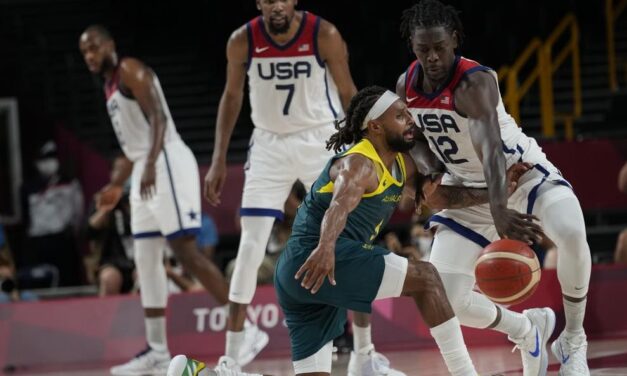 EEUU aplasta a Australia 97-78, luchará por el oro en Tokio