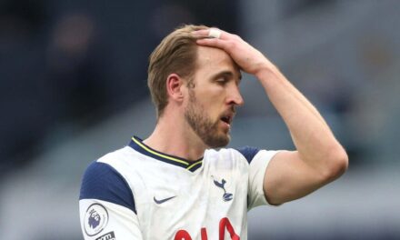 Harry Kane acusa a presidente del Tottenham de romper promesa tras bloquear fichaje al City