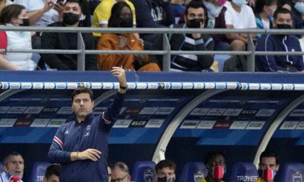 Llegada de Messi sería acertijo táctico para técnico del PSG