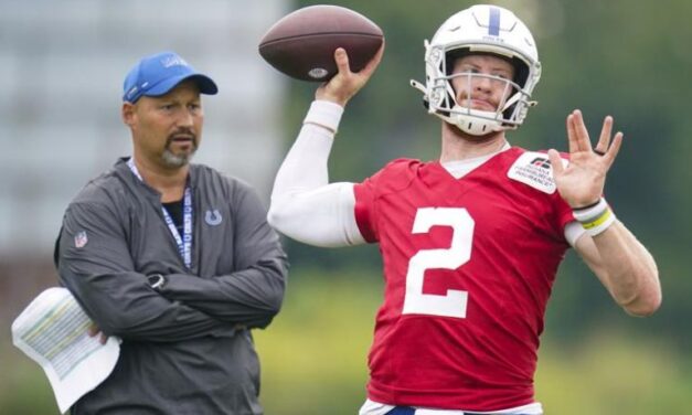 Carson Wentz, fuera de 5 a 12 semanas por fractura en el pie