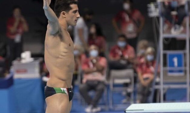 Rommel Pacheco avanza en tercer lugar a Semifinales de Clavados 3m
