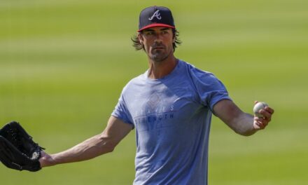 Dodgers pactan con Cole Hamels