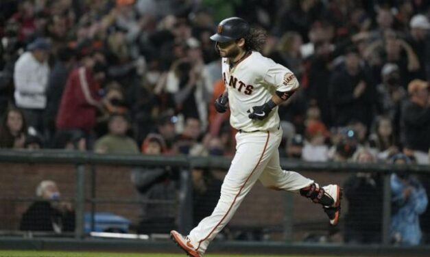 Gigantes recompensan a SS Crawford con un nuevo contrato por 2 años y 32 millones de dólares