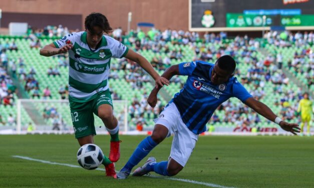Cruz Azul y Santos dividen unidades