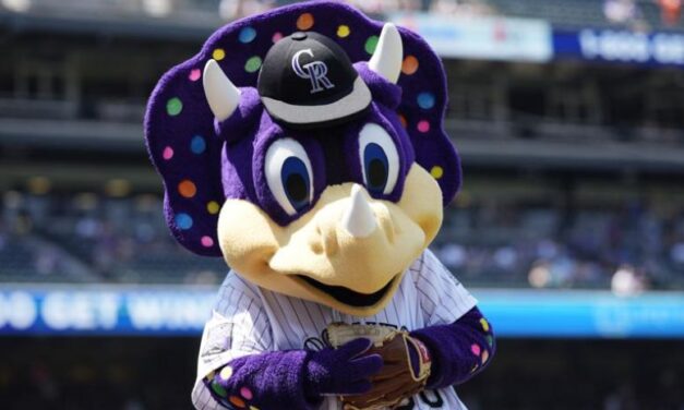 Rockies aclaran presunto insulto racista de aficionado