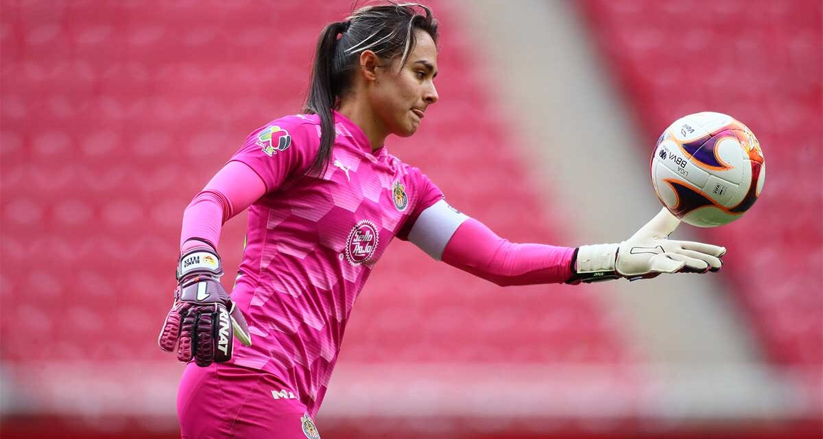 Chivas Femenil pierde a Blanca Félix al menos un mes