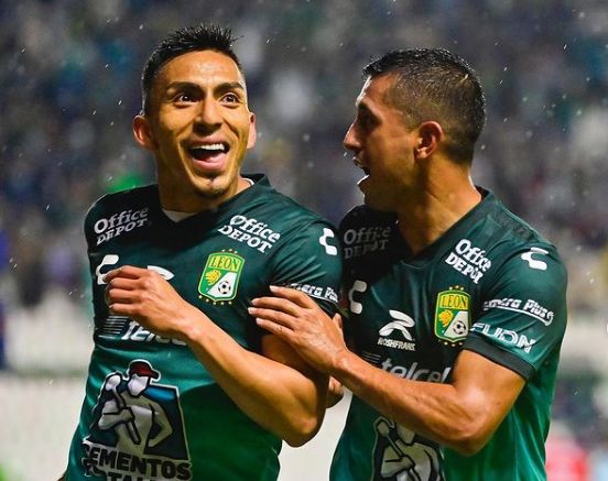 León ahogó al Mazatlán FC y lo goleó en casa