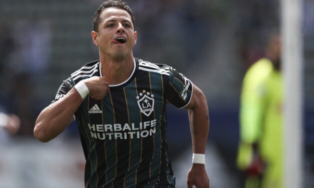 Chicharito Hernández recayó de su lesión
