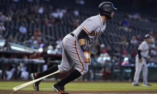 Giants anotan 4 en la 9na; acaban venciendo a Diamondbacks