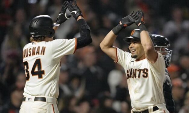Gigantes pegan 4 jonrones y vencen 7-2 a Diamondbacks
