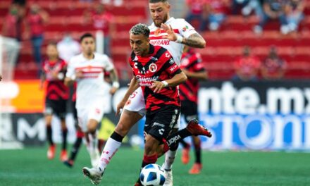 Toluca derrotó a Xolos y es líder indiscutible