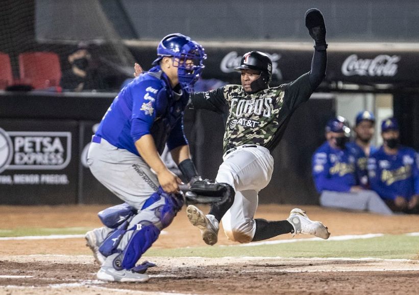 Pega Toros primero y se adelanta en “serie de zona”