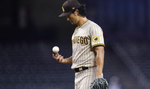 D-backs aprovechan molestia de Yu Darvish para vencer a Padres