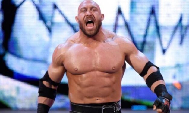 Ryback y su contundente frase sobre la vacuna COVID-19: ‘No me vacunaré, algo anda mal’