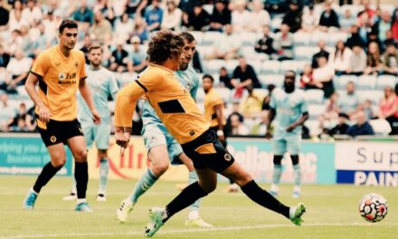 Raúl Jiménez no vio minutos en triunfo del Wolverhampton contra Coventry