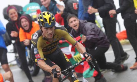 Roglic domina en la montaña, recupera liderato de la Vuelta