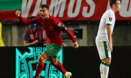 Cristiano rompe récord de goles en Selección con voltereta al 95′ ante Irlanda