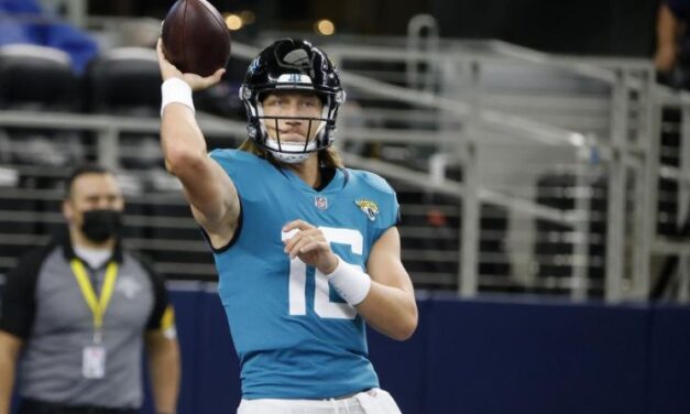 Equipos colocarían a novatos como quarterbacks titulares