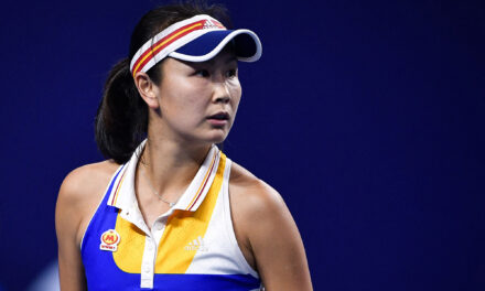 Peng Shuai reaparece en los Juegos con entrevista controlada