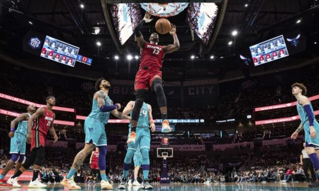 Butler, Adebayo y Heat frustran a Hornets