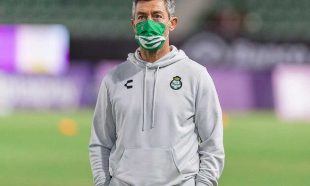 Caixinha descarta a Giovani dos Santos como refuerzo