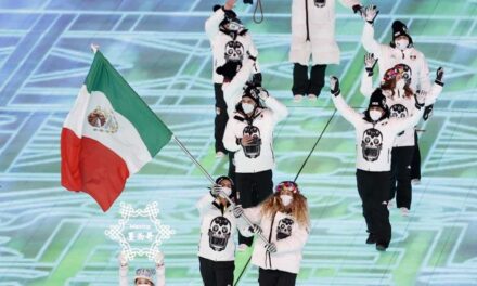Así desfiló México en inauguración de Olímpicos de Invierno