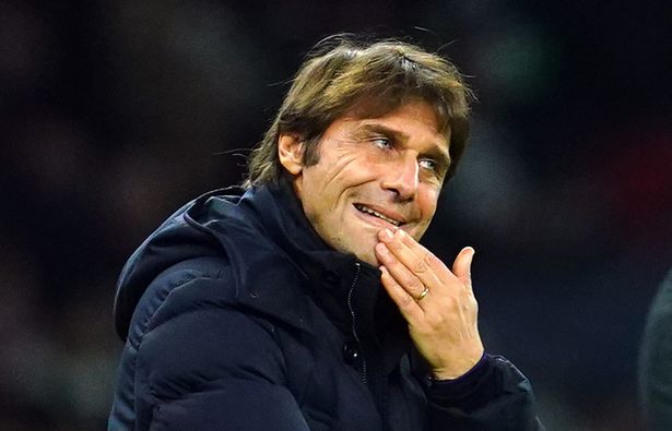 Conte criticó la política de fichajes del Tottenham