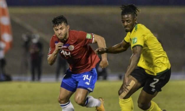 Costa Rica reflota gracias a Keylor y Campbell