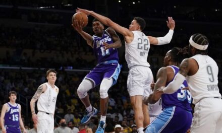 Lakers frenan mala racha con triunfo 120-101 ante Thunder