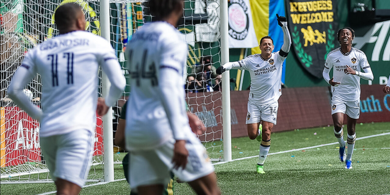 Chicharito anota doblete con LA Galaxy