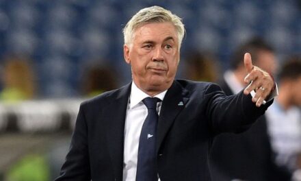 Ancelotti sigue con covid y podría no viajar con el Madrid a Londres