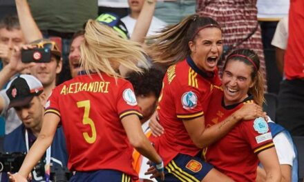 España y Alemania golean en el arranque de la Eurocopa