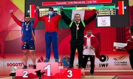 Debuta Govea con medalla de bronce en Panamericano de mayores en levantamiento de pesas