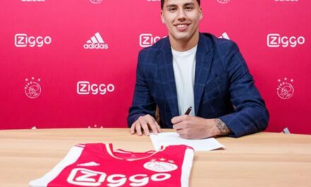Jorge Sánchez ya firmó contrato con Ajax hasta 2026