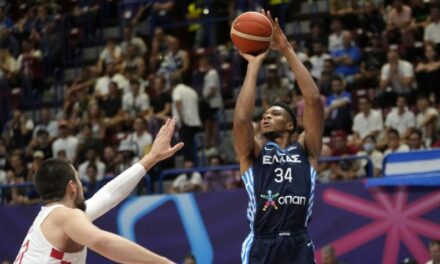 EuroBasket: Giannis guía a Grecia a triunfo sobre Croacia